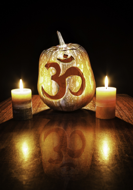 Halloween yoga marketing, Om Halloween pumpkin